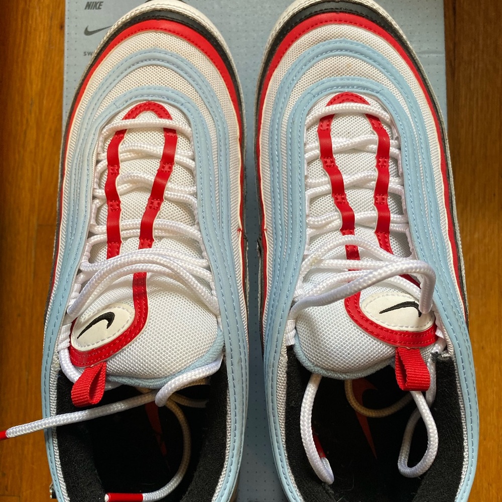 Men’s Nike AirMax Size 9 1/2